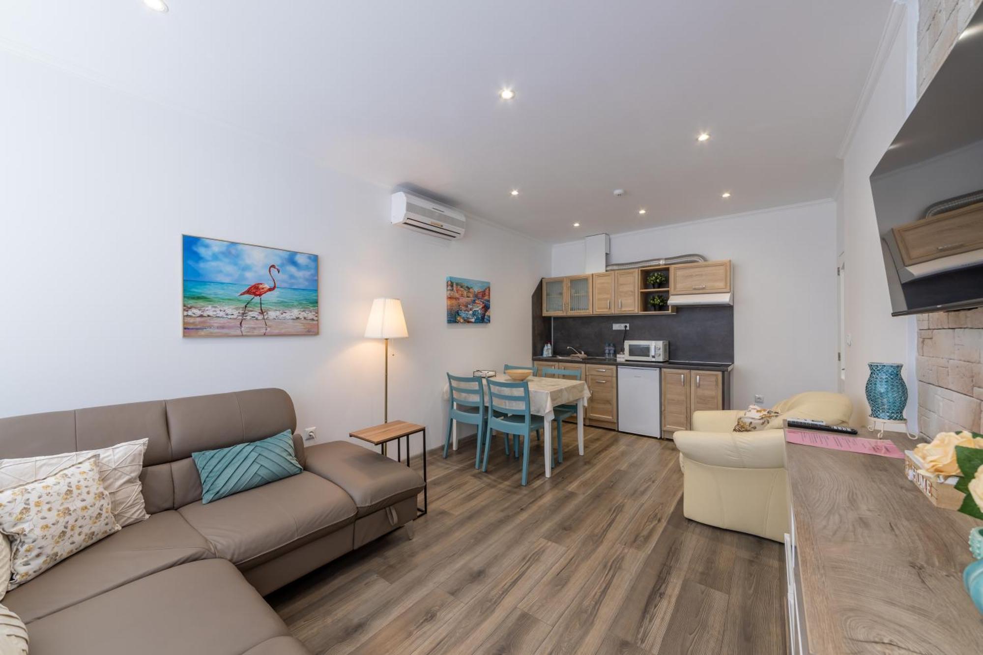 E-Home Apartments Varna Luaran gambar